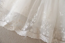 Charger l'image dans la galerie, Robe de Baptême Courte SOPHIE - 3 mois au 24 mois