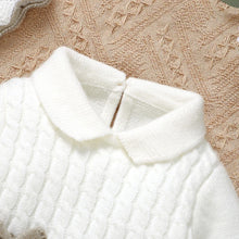 Charger l'image dans la galerie, Combinaison à Pieds en Laine et Son Petit Bonnet - Naissance au 9 mois