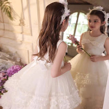 Charger l'image dans la galerie, Robe Cérémonie Styliste MARIAM - 3 ans au 14 ans