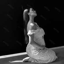 Charger l'image dans la galerie, Robe de maternité à épaules dénudées pour Shooting photo - NOUVEAUTE !!