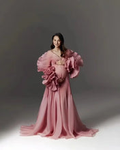 Charger l'image dans la galerie, Robe de maternité Rêverie pour shooting photo - Collection Glamour