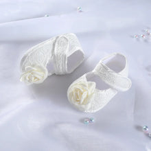 Charger l'image dans la galerie, Chausson de Baptême ou de Cérémonie - Fleur Rose - 0 au 18 mois