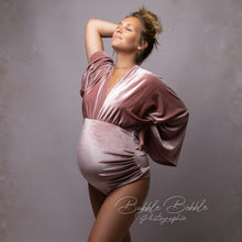 Charger l'image dans la galerie, Body Maternité Velours pour Shooting Photo - 2 Nuances au choix - NOUVEAUTE !!!