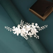 Charger l'image dans la galerie, Peignes à cheveux Floral Perlé pour Mariée