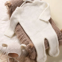 Charger l'image dans la galerie, Ensemble 2 pièces - Combinaison en laine et Son Petit Bonnet