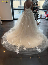 Charger l'image dans la galerie, CALLIOPE - Bohème Romance 2024 L.K