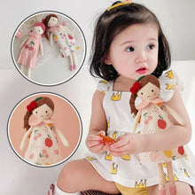 Charger l'image dans la galerie, Amis Câlins - Poupée CERISE