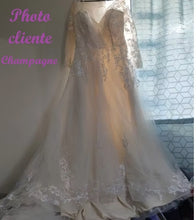 Charger l'image dans la galerie, MEEGAN - Collection Bohème Romance 2024 -