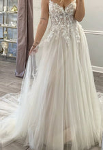 Charger l'image dans la galerie, STELLA - Bohème Romance 2024 L.K