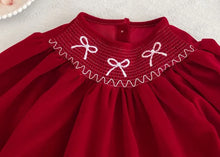 Charger l'image dans la galerie, Robe Velours Noeuds Brodés - 2 ans au 6 ans