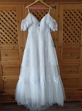 Charger l'image dans la galerie, DELIA - Bohème Romance 2024