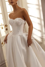 Charger l'image dans la galerie, CHARLOTTE - Collection Privée Styliste 2026 Marque L.H.