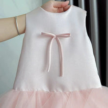 Charger l'image dans la galerie, ELVIRA - 2 ans au 8 ans - Marque