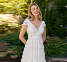 Charger l'image dans la galerie, MARIANNE - Collection Bohème Romance 2026 S.Wedding