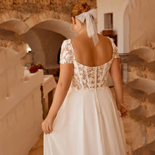 Charger l'image dans la galerie, EUCLASE- Futures Mamans et Grandes Tailles - Bohème Romance 2025 E.V. Bridal