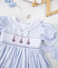 Charger l'image dans la galerie, Robe Marin Smockée et Broderies - 3 mois au 8 ans
