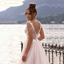 Charger l'image dans la galerie, MELVINA - Collection Bohème Romance 2024