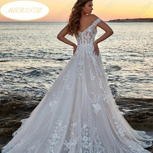 Charger l'image dans la galerie, MARITZA - Collection Romance 2024