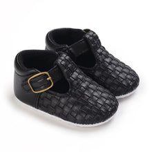 Charger l'image dans la galerie, Chaussure Souple Effet Cuir Tressé - 0 au 18 mois - 2 coloris Brun - Noir
