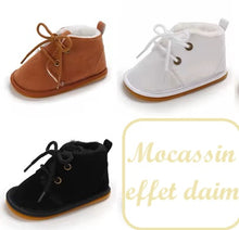 Charger l'image dans la galerie, Mocassin Effet Daim - 0 au 18 mois - 3 Nuances au choix !