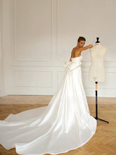 Charger l'image dans la galerie, ANADIA - Collection Privée Styliste L. K 2025