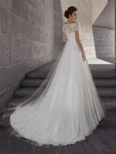 Charger l'image dans la galerie, VIVIANE - Collection Bohème Romance - Collection 2026 R. Bridal