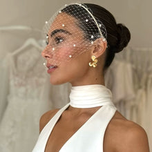Charger l'image dans la galerie, Voilette Perlée de Mariée