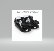 Charger l'image dans la galerie, La petite chaussure Brillante - 6 nuances au choix