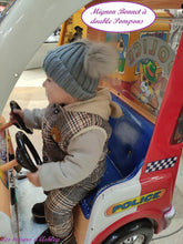 Charger l'image dans la galerie, Mignon Bonnet à double pompons - 5 Nuances - 1 à 3 ans