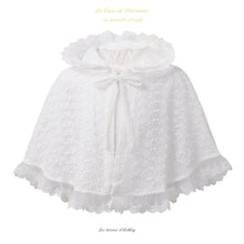 Charger l'image dans la galerie, Cape de Cérémonie avec capuche en dentelle florale - 9 mois au 36 mois