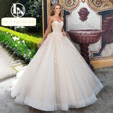 Charger l&#39;image dans la galerie, MONTGOMERY - Collection Privée Styliste 2026 Marque Louis. N
