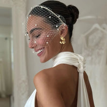 Charger l'image dans la galerie, Voilette Perlée de Mariée
