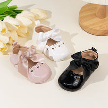 Charger l'image dans la galerie, La Petite Chaussure Mary Jane Vernie - 0 au 18 mois - 3 Nuances au choix : Blanche - Rose ou Noire
