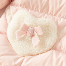 Charger l&#39;image dans la galerie, Combinaison Pilote Rose en duvet plumes - 12 mois au 4 ans - Marque D.B.
