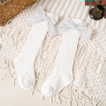 Charger l'image dans la galerie, Chaussettes Hautes De Noël Avec Nœud Pailleté - 0 au 8 ans
