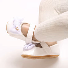 Charger l&#39;image dans la galerie, Chaussure Cérémonie Mary Jane 0 au 18 mois - 2 Nuances Blanc ou Beige
