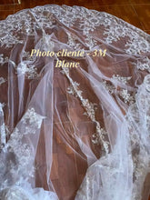 Charger l'image dans la galerie, Voile de Mariée Cathédrale Dentelle
