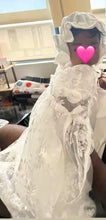 Charger l'image dans la galerie, Robe de Baptême Longue ANGELINE et son Petit Béguin - Satin et Dentelle Fine - 3 mois au 24 mois
