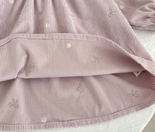 Charger l'image dans la galerie, Robe Velours Côtelé Lilas avec Noeuds Brodés - 2 ans au 6 ans
