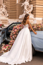 Charger l'image dans la galerie, NOUVEAUTE !!! EDELWEISS - Collection Privée Styliste GARDEN Marque Louis. N
