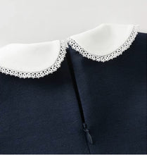 Charger l'image dans la galerie, Robe Bleu Marine - 18 mois au 7 ans - Marque D.B.
