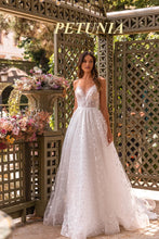 Charger l'image dans la galerie, NOUVEAUTE !!! PETUNIA - Collection Privée Styliste GARDEN Marque Louis. N
