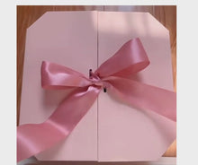 Charger et lire la vidéo dans la visionneuse de la Galerie, Amis Câlins - Souris MYRTILLE
