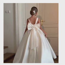 Charger et lire la vidéo dans la visionneuse de la Galerie, VIOLA - Collection Romance - 2 ans au 14 ans - Marque
