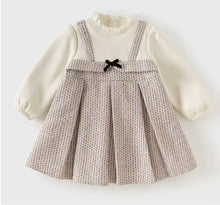Charger l'image dans la galerie, Robe en Tweed Lilas avec Doublure polaire - 6 mois au 9 ans - Marque D.B.
