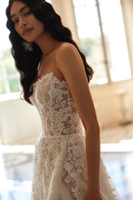 Charger l'image dans la galerie, NOUVEAUTE !!! SVELTANA - Collection Privée Styliste Marque B. SPOSA

